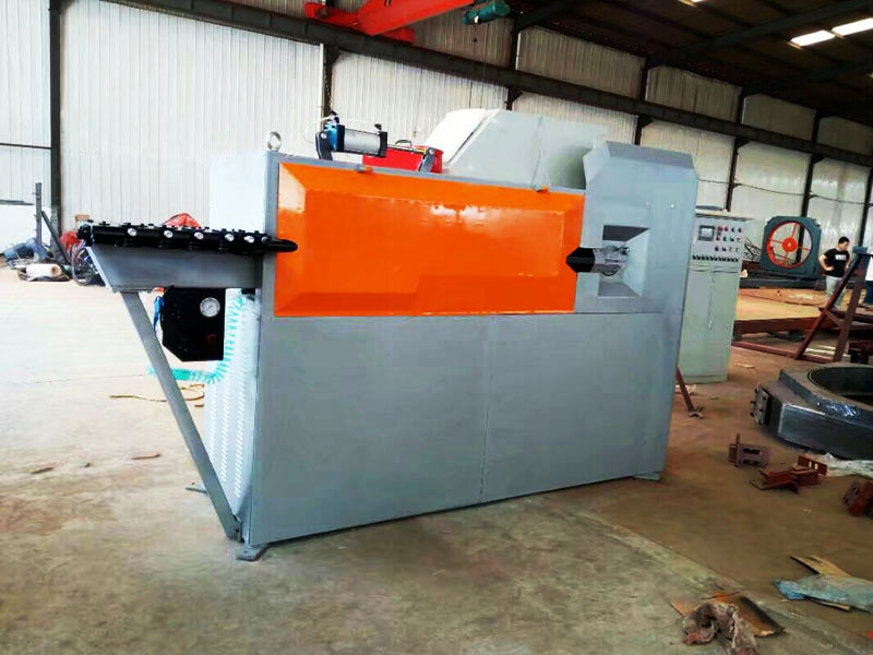 數(shù)控鋼筋彎箍機(jī)12