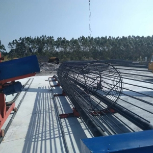 數(shù)控鋼筋籠繞筋機